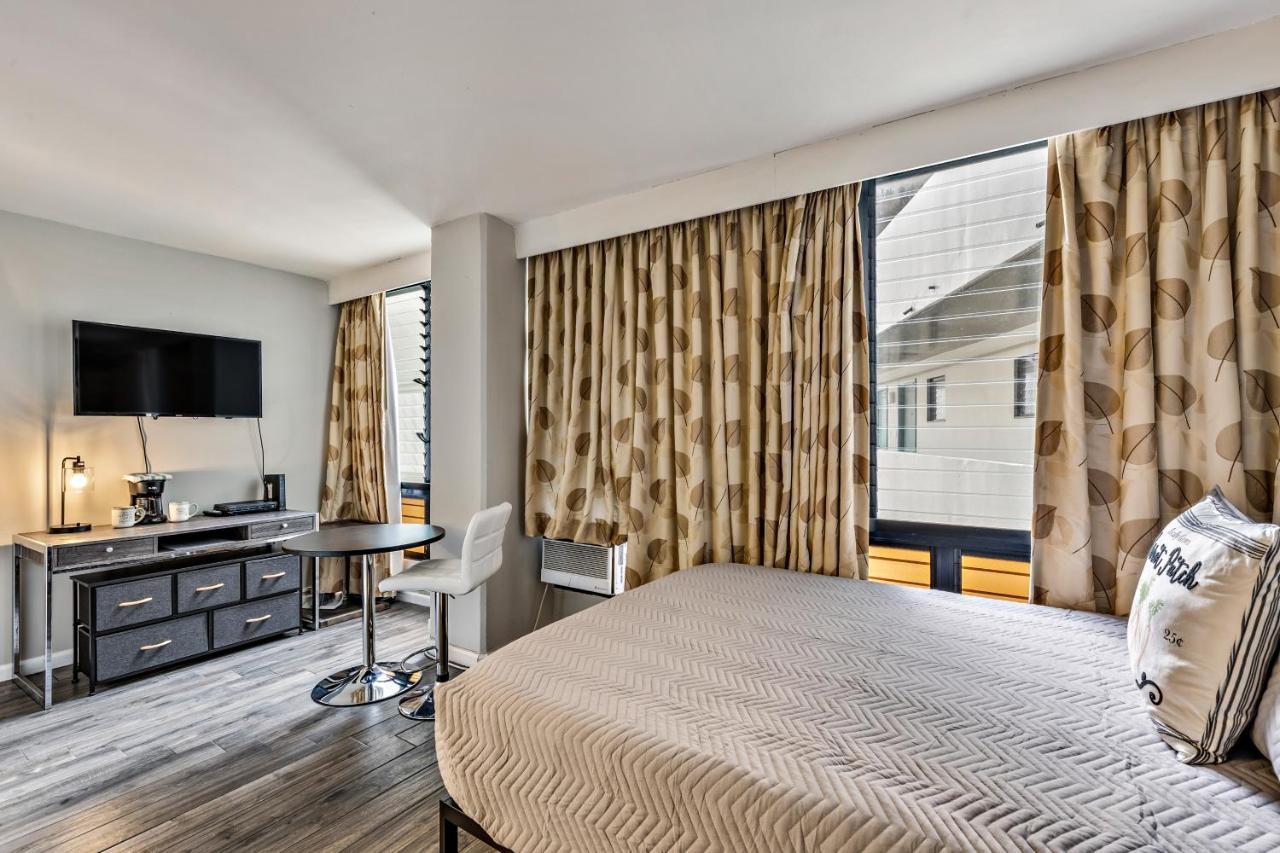 Inviting Waikiki Grand Hotel Room One Block To Beach! Χονολουλού Εξωτερικό φωτογραφία